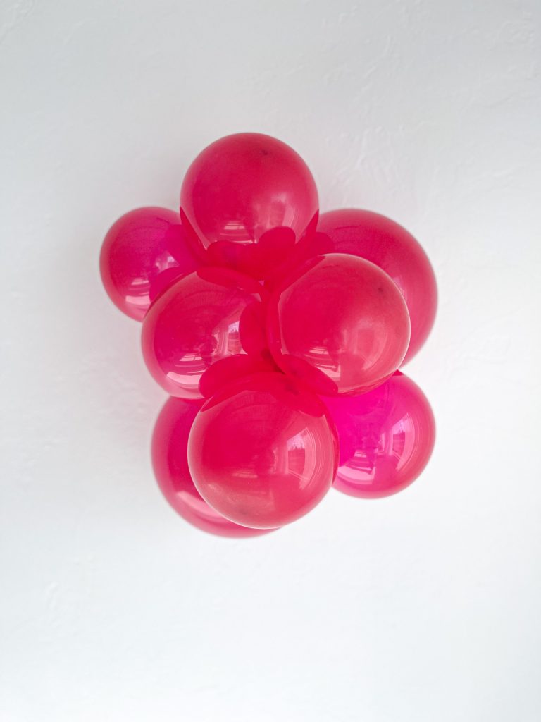 TUFTEX | Crystal Balloon Magenta - 5 in.