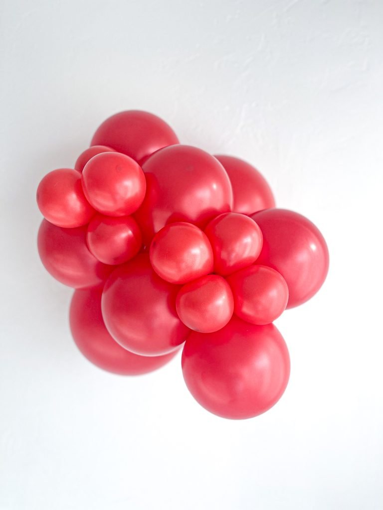 TUFTEX | Metallic Balloon Starfire Red - 5 in.