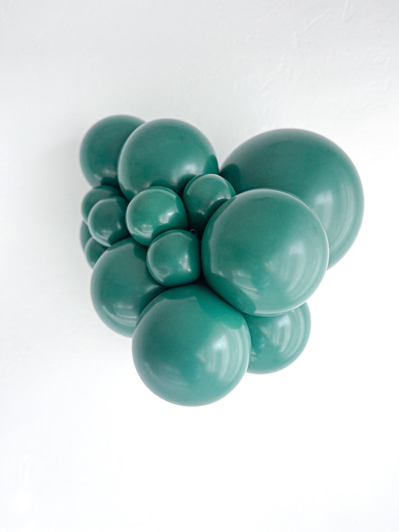 TUFTEX | Designer Balloon Evergreen - 17 in.