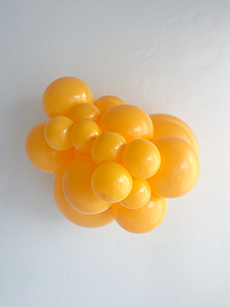 TUFTEX | Designer Balloon Goldenrod - 17 in.