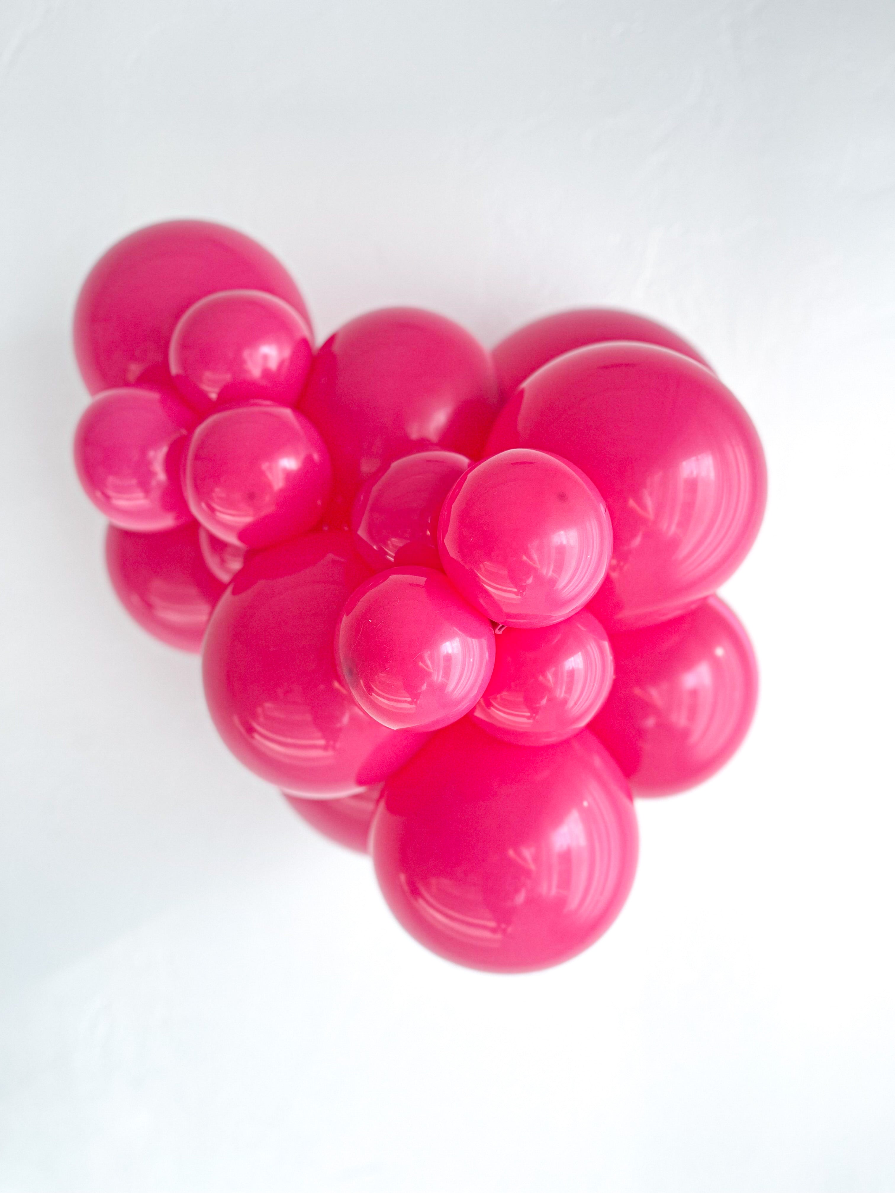 TUFTEX | Designer Balloon Hot Pink - 17 in.