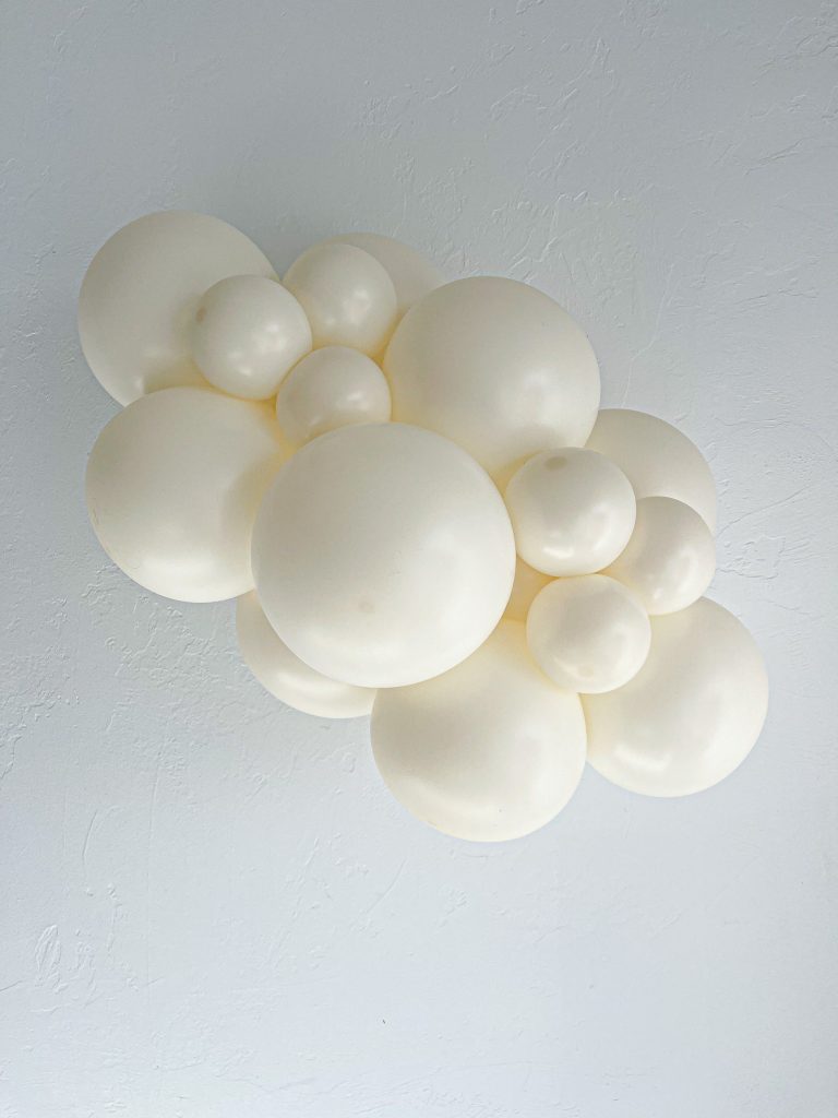 TUFTEX | Pearl Balloon Lace - 17 in.