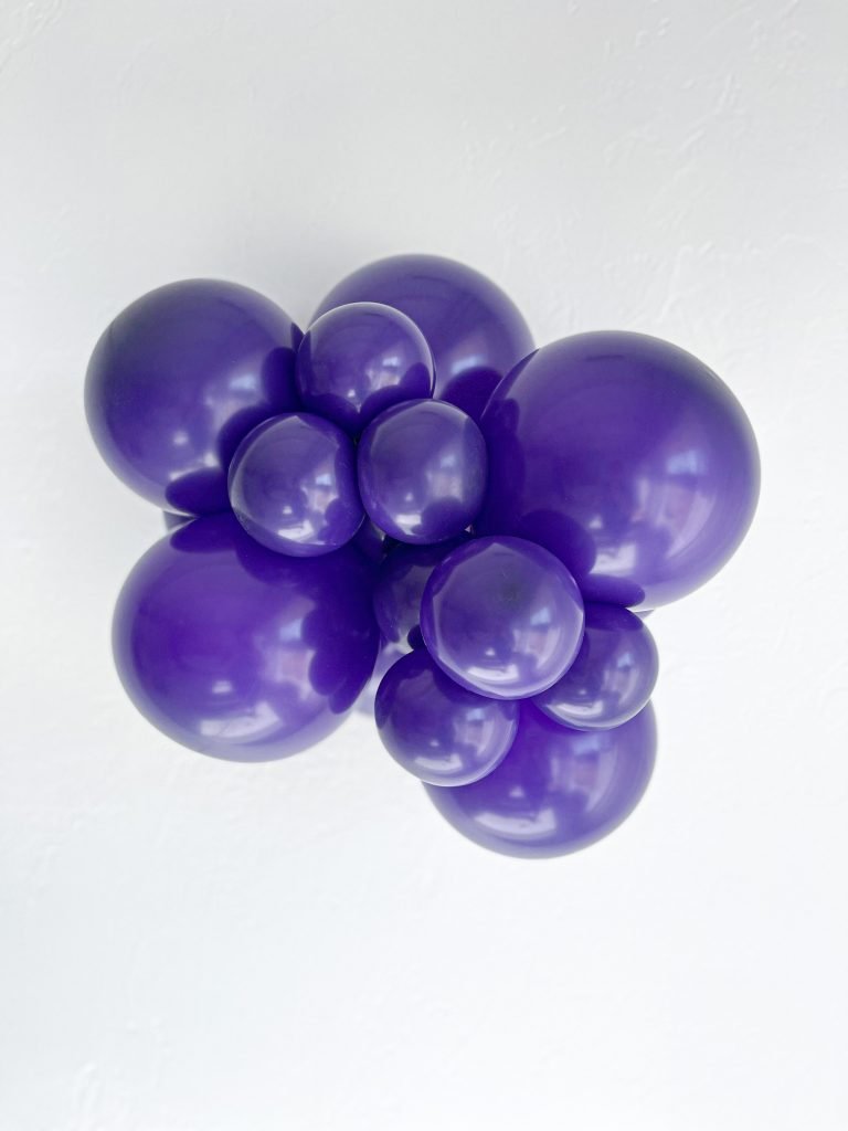 TUFTEX | Designer Balloon Plum Purple - 17 in. - FestiUSA