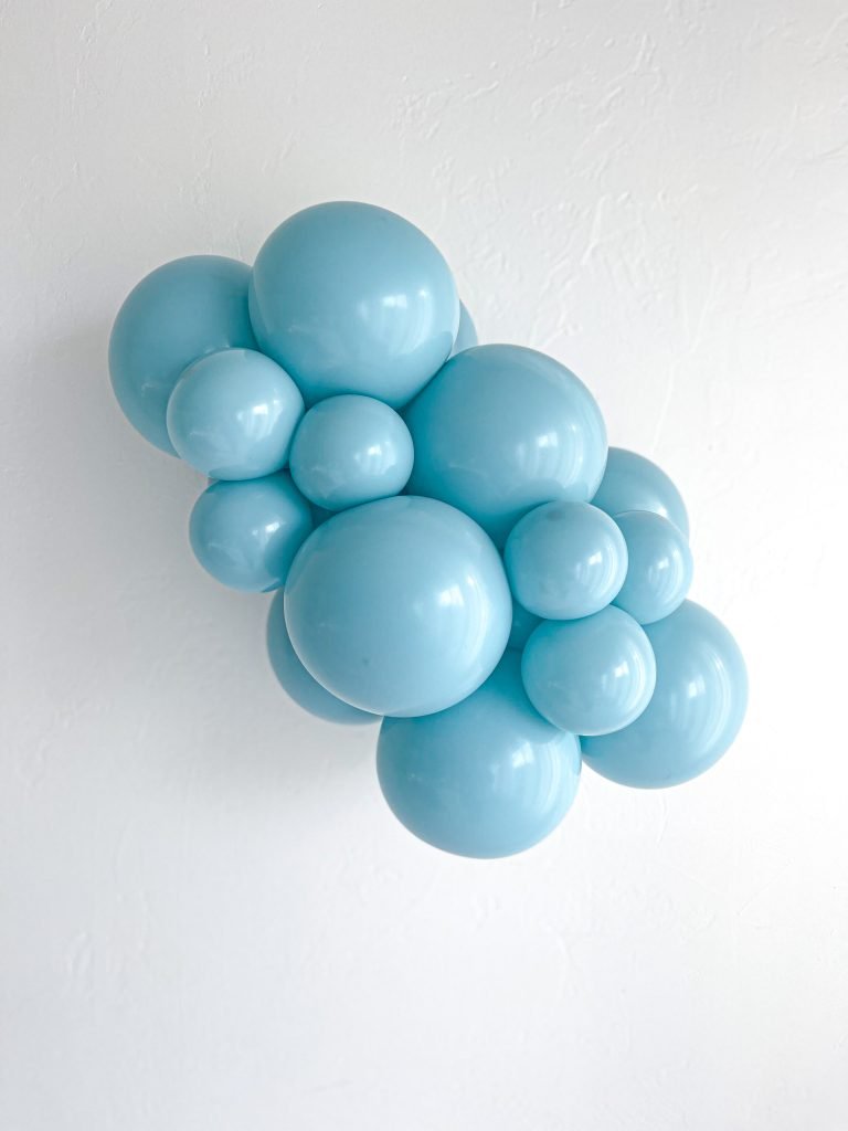 TUFTEX | Designer Balloon Sea Glass - 11 in. - FestiUSA
