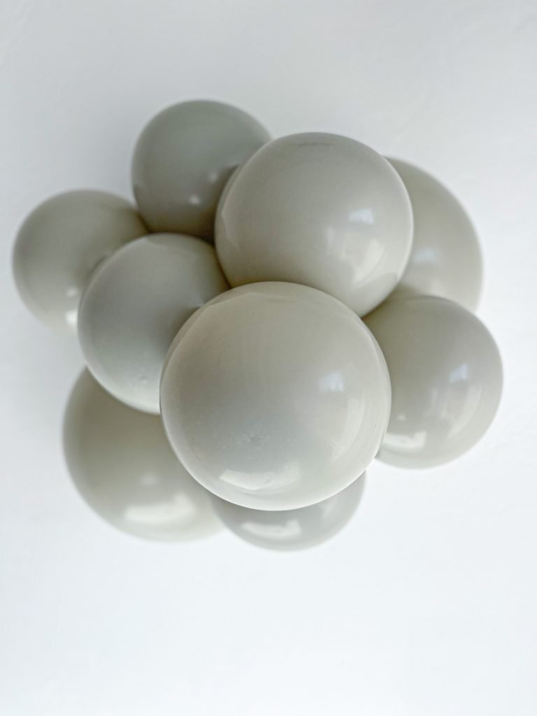 TUFTEX | Designer Balloon Stone - 17 in. - FestiUSA
