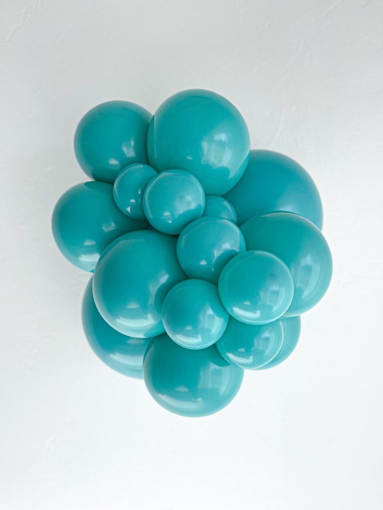 TUFTEX | Designer Balloon Teal - 11 in. - FestiUSA