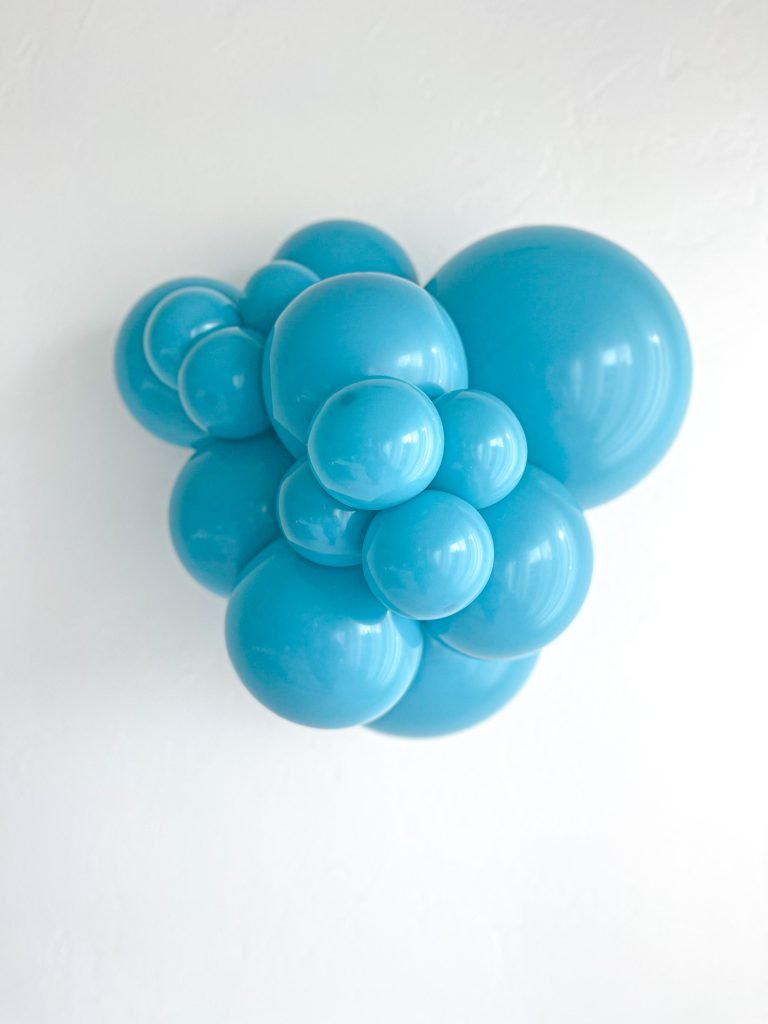TUFTEX | Designer Balloon Turquoise - 17 in. - FestiUSA